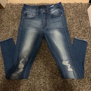 Kan can buckle jeans